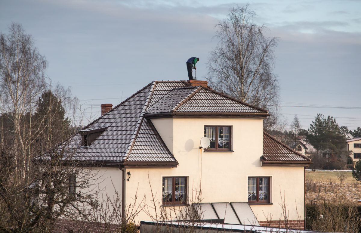 The 13 Things Professional Chimney Sweeps Want You To Know